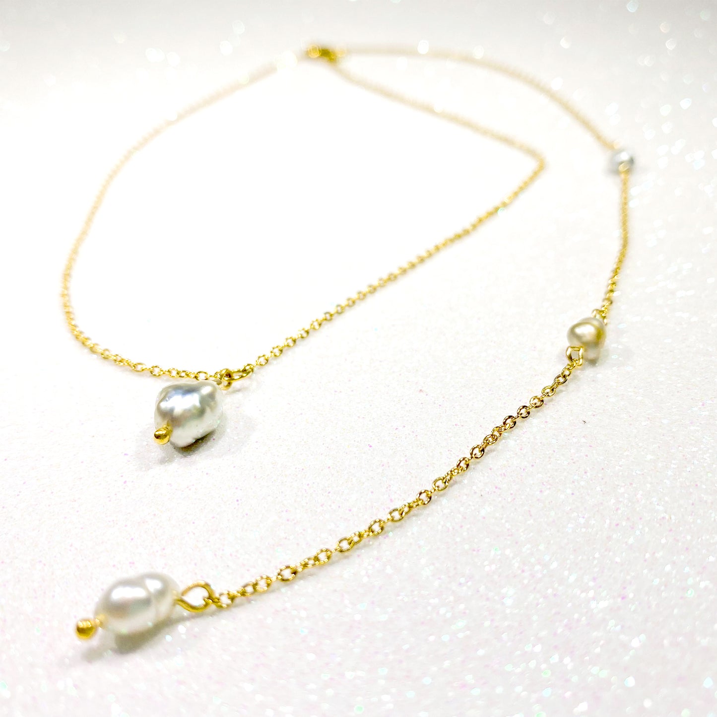 Collier de dos sublime clair